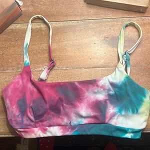 Vitality Ignite bra- tropical storm